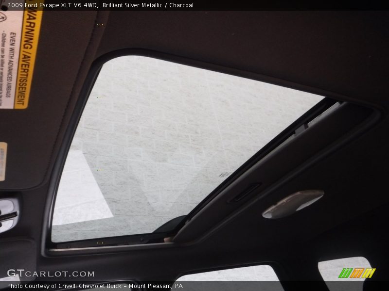 Brilliant Silver Metallic / Charcoal 2009 Ford Escape XLT V6 4WD