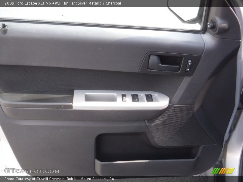 Brilliant Silver Metallic / Charcoal 2009 Ford Escape XLT V6 4WD