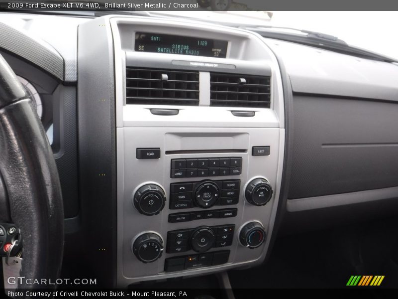 Brilliant Silver Metallic / Charcoal 2009 Ford Escape XLT V6 4WD