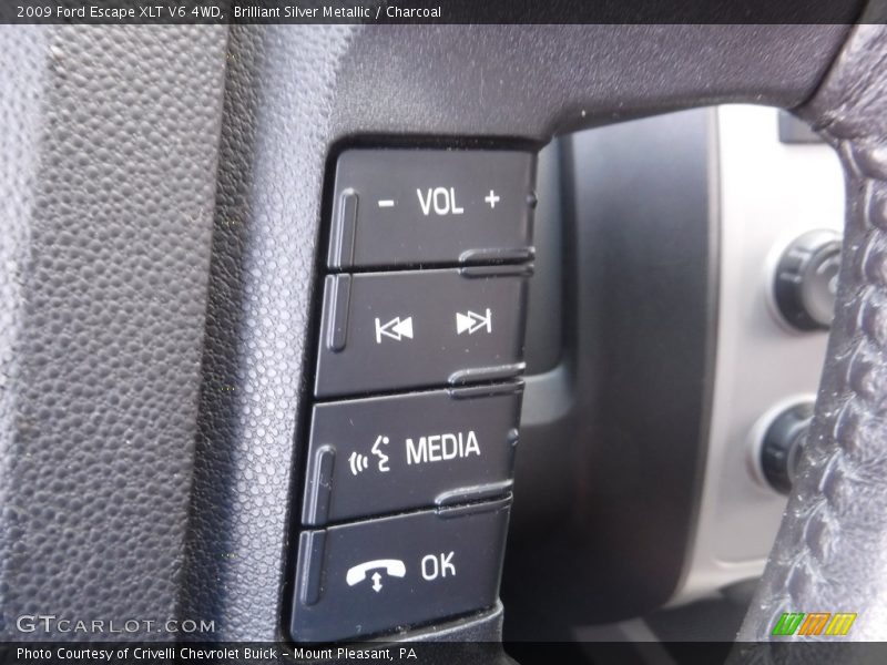 Brilliant Silver Metallic / Charcoal 2009 Ford Escape XLT V6 4WD