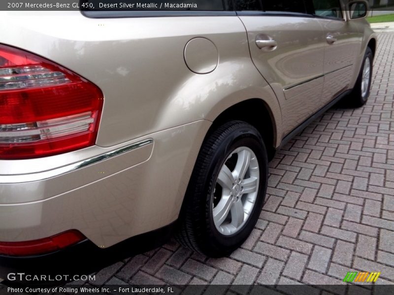 Desert Silver Metallic / Macadamia 2007 Mercedes-Benz GL 450