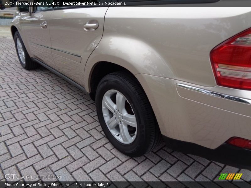 Desert Silver Metallic / Macadamia 2007 Mercedes-Benz GL 450