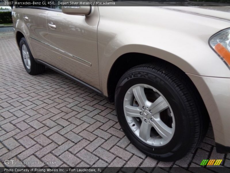 Desert Silver Metallic / Macadamia 2007 Mercedes-Benz GL 450