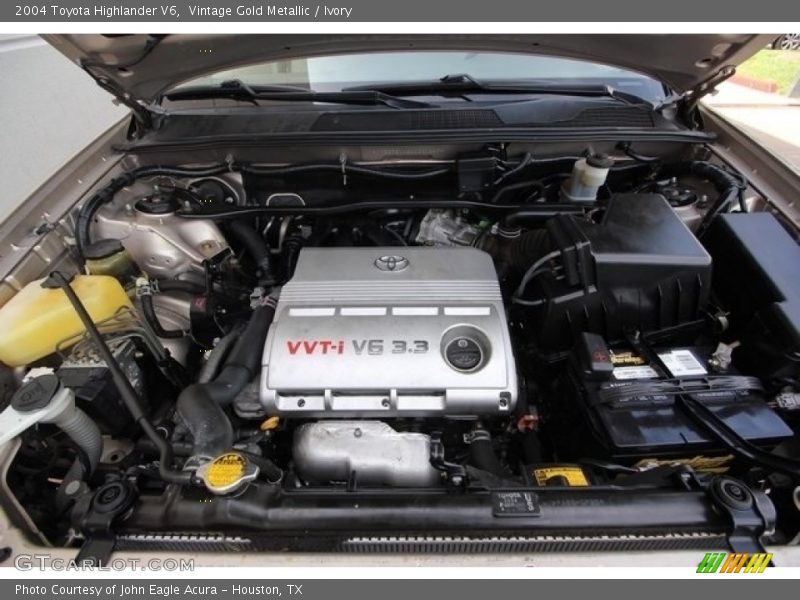 Vintage Gold Metallic / Ivory 2004 Toyota Highlander V6
