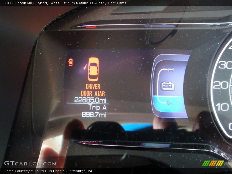 White Platinum Metallic Tri-Coat / Light Camel 2012 Lincoln MKZ Hybrid