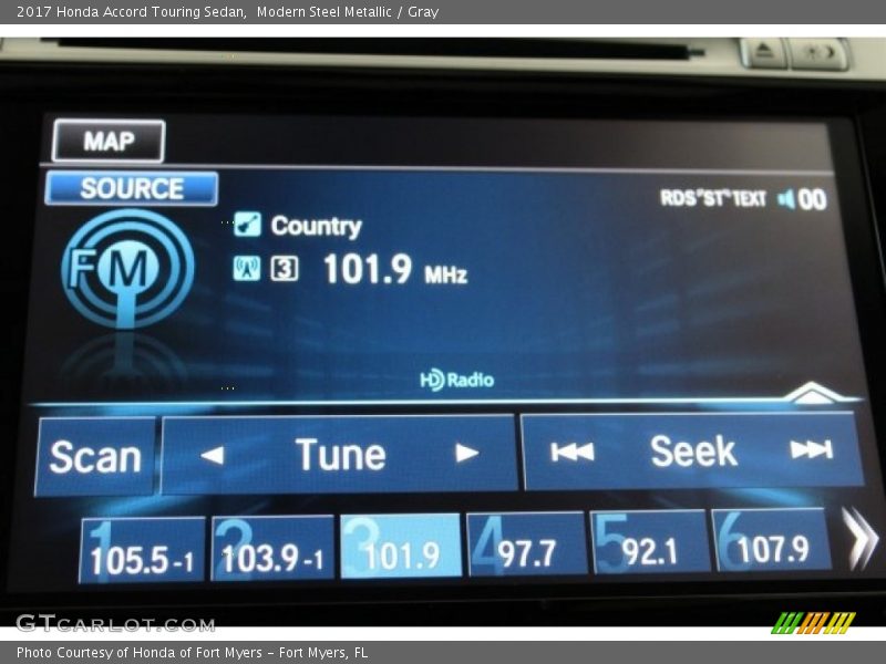 Modern Steel Metallic / Gray 2017 Honda Accord Touring Sedan