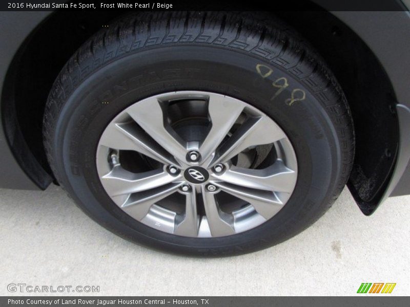 Frost White Pearl / Beige 2016 Hyundai Santa Fe Sport