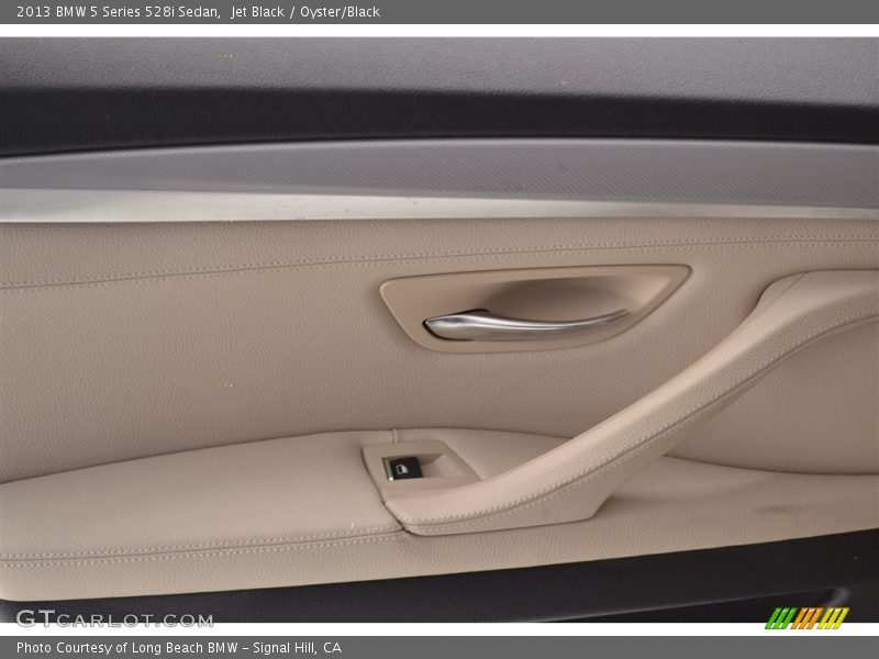 Jet Black / Oyster/Black 2013 BMW 5 Series 528i Sedan