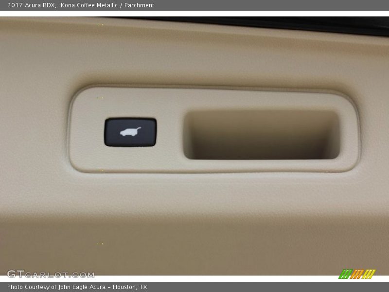 Kona Coffee Metallic / Parchment 2017 Acura RDX