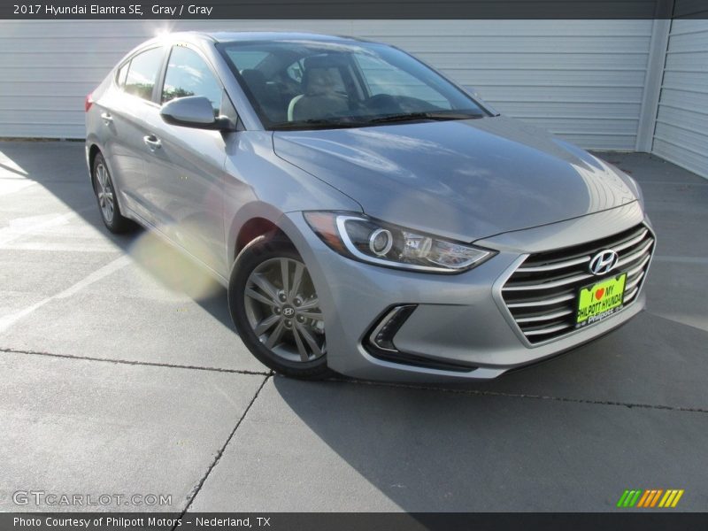 Gray / Gray 2017 Hyundai Elantra SE