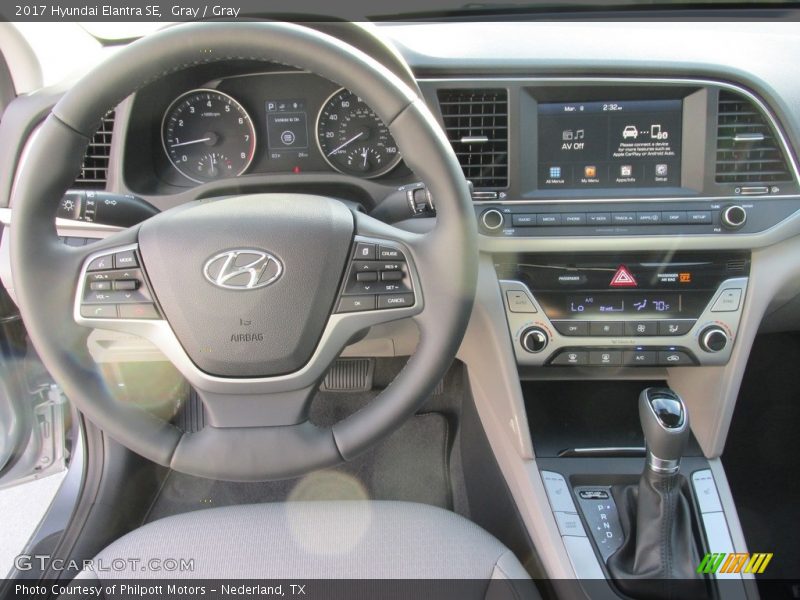 Gray / Gray 2017 Hyundai Elantra SE