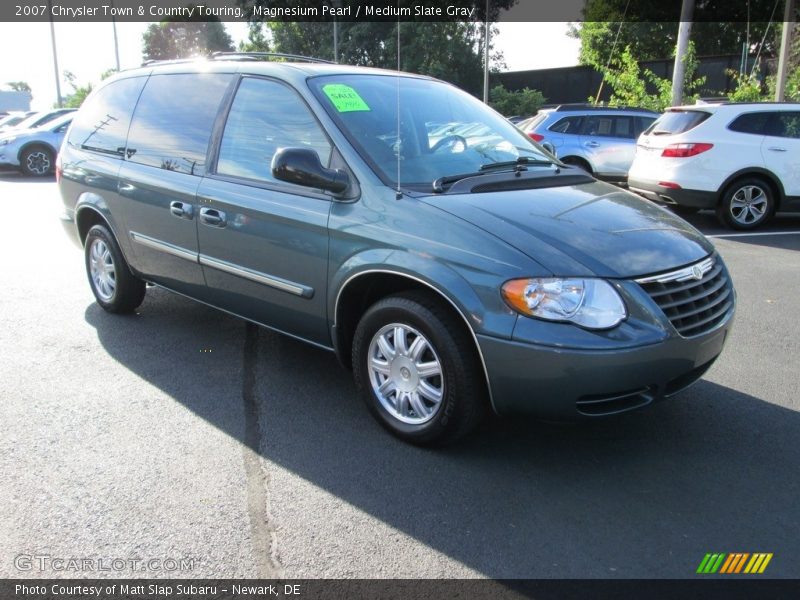 Front 3/4 View of 2007 Town & Country Touring