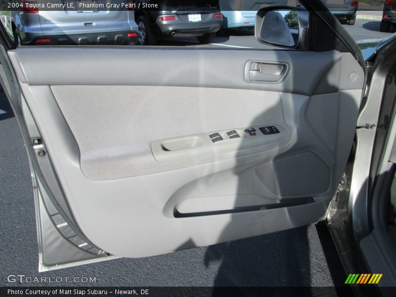 Phantom Gray Pearl / Stone 2004 Toyota Camry LE