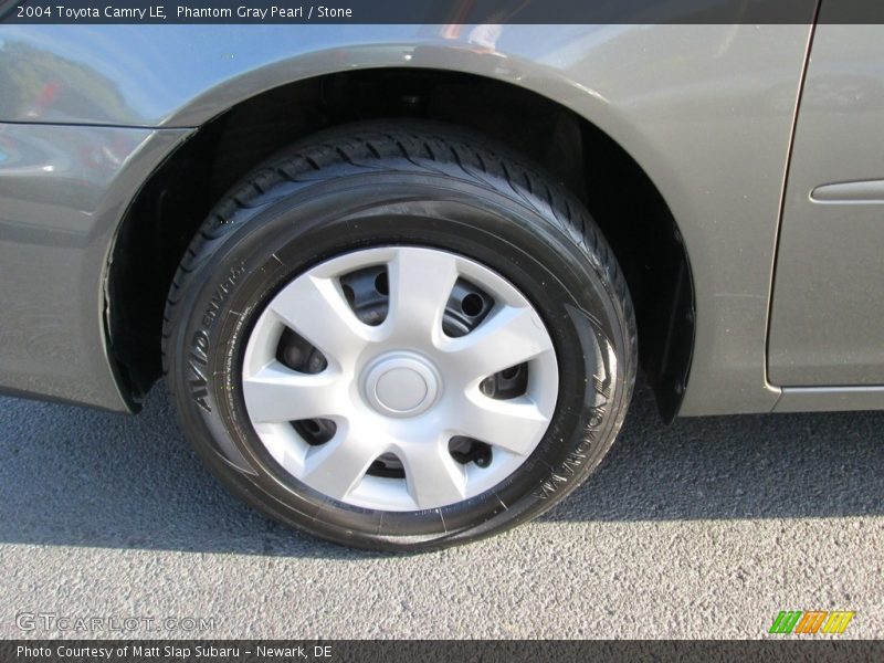 Phantom Gray Pearl / Stone 2004 Toyota Camry LE