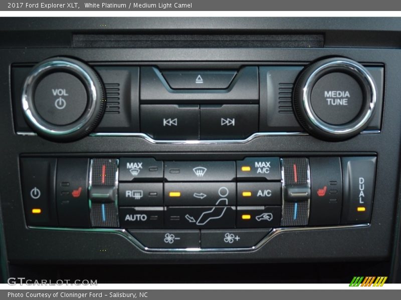 White Platinum / Medium Light Camel 2017 Ford Explorer XLT