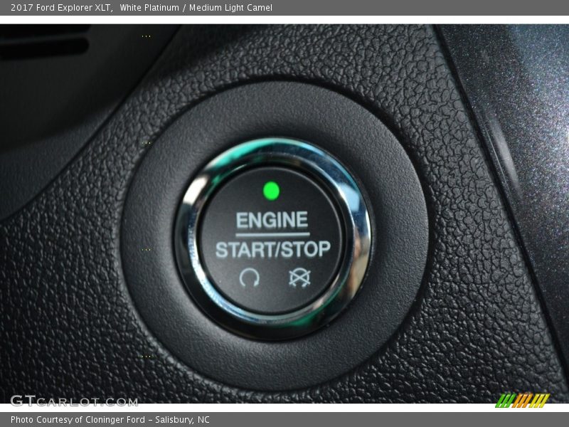 White Platinum / Medium Light Camel 2017 Ford Explorer XLT
