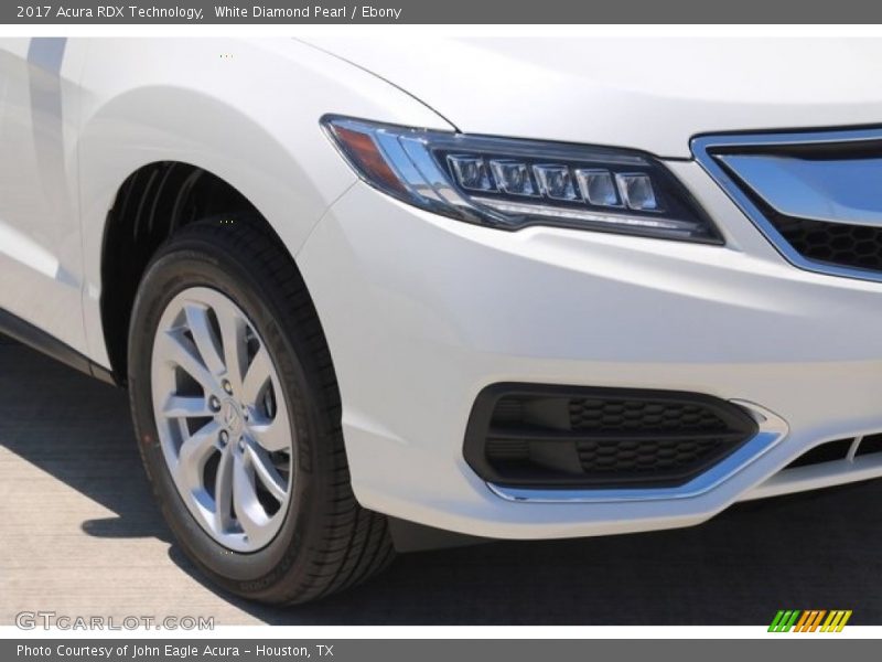 White Diamond Pearl / Ebony 2017 Acura RDX Technology