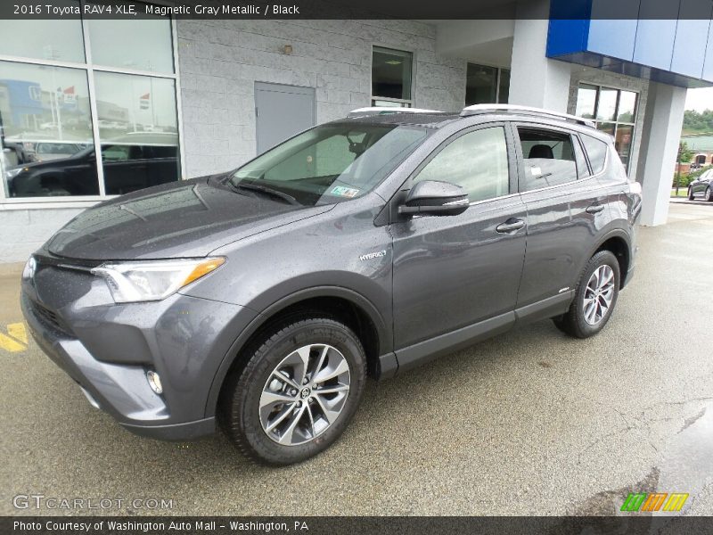 Magnetic Gray Metallic / Black 2016 Toyota RAV4 XLE