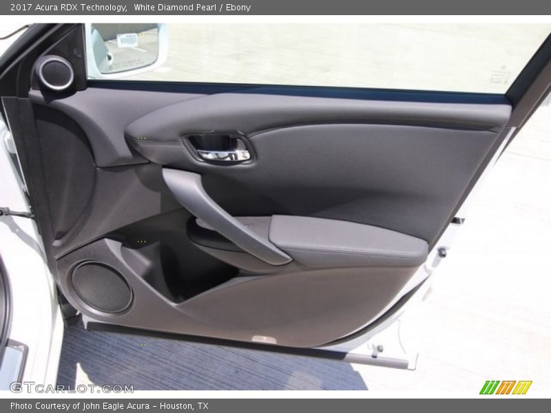 White Diamond Pearl / Ebony 2017 Acura RDX Technology