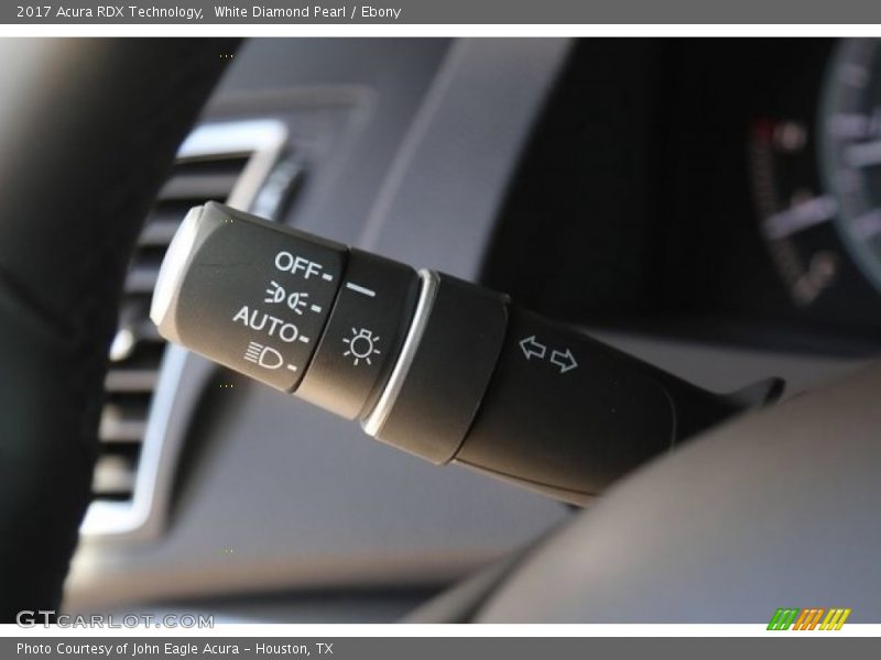 White Diamond Pearl / Ebony 2017 Acura RDX Technology