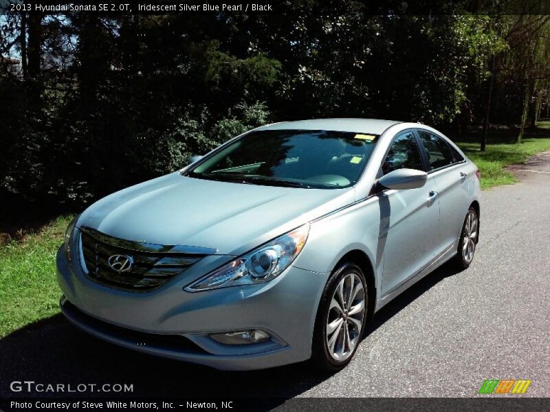 Iridescent Silver Blue Pearl / Black 2013 Hyundai Sonata SE 2.0T