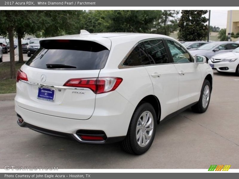 White Diamond Pearl / Parchment 2017 Acura RDX