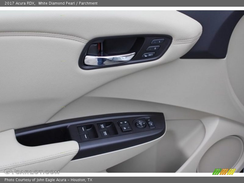 White Diamond Pearl / Parchment 2017 Acura RDX