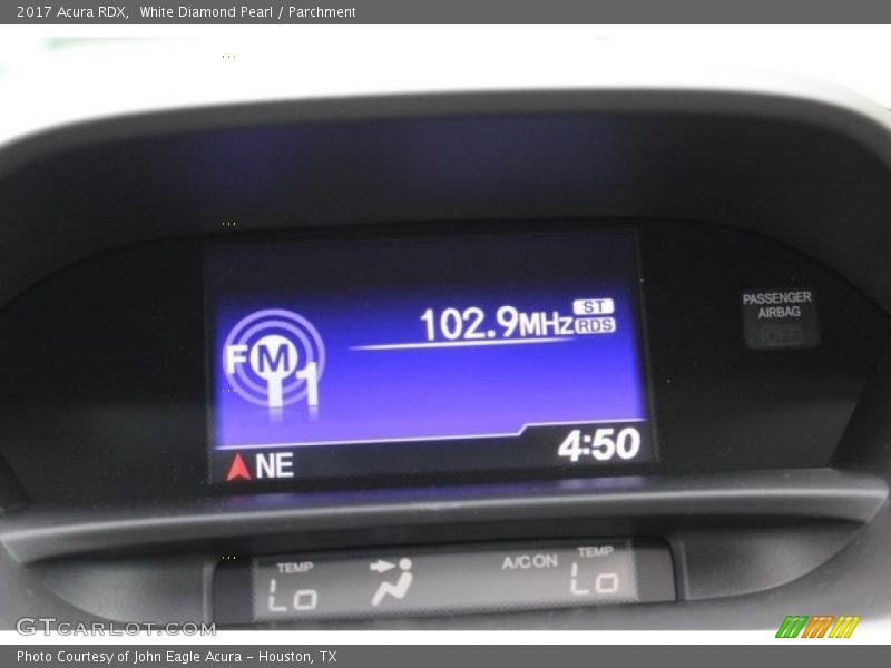 White Diamond Pearl / Parchment 2017 Acura RDX