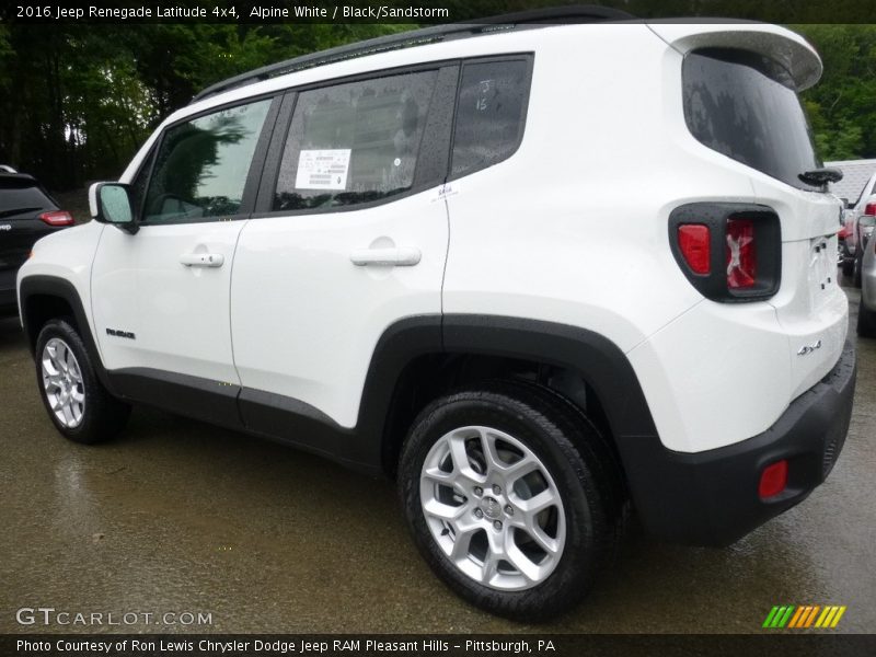 Alpine White / Black/Sandstorm 2016 Jeep Renegade Latitude 4x4