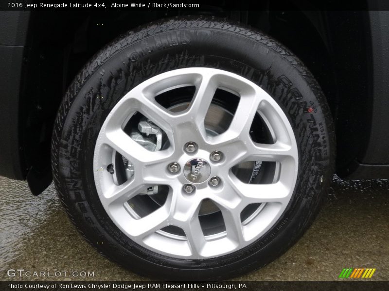 Alpine White / Black/Sandstorm 2016 Jeep Renegade Latitude 4x4