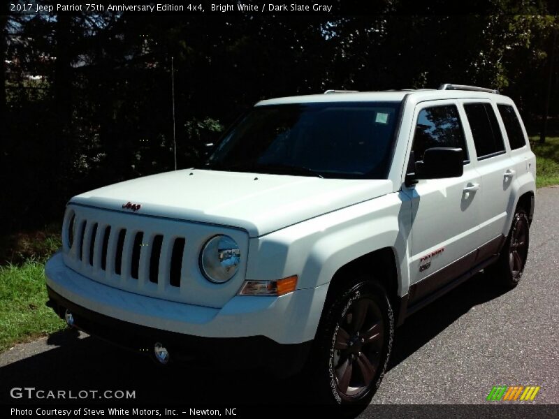 Bright White / Dark Slate Gray 2017 Jeep Patriot 75th Anniversary Edition 4x4