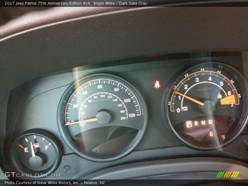 Bright White / Dark Slate Gray 2017 Jeep Patriot 75th Anniversary Edition 4x4