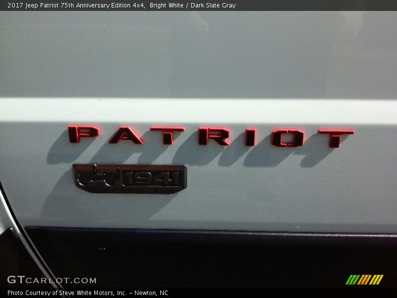 Bright White / Dark Slate Gray 2017 Jeep Patriot 75th Anniversary Edition 4x4
