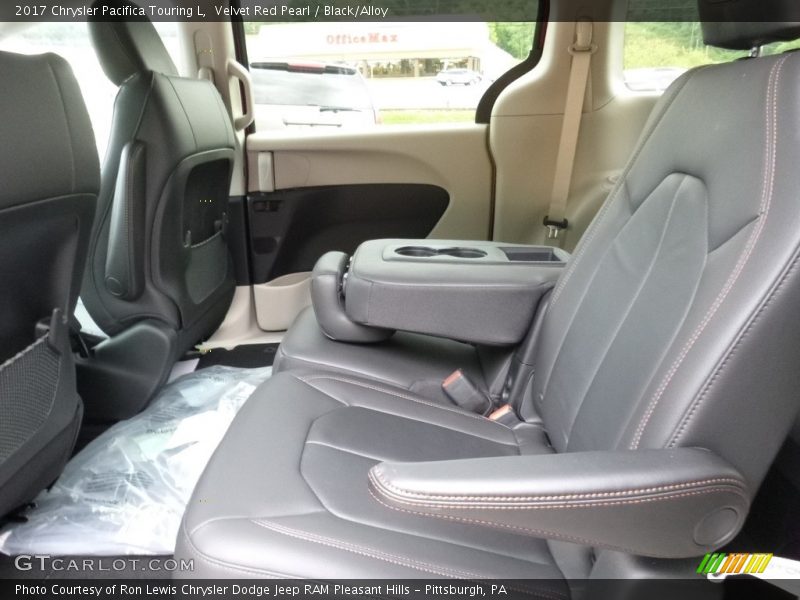Velvet Red Pearl / Black/Alloy 2017 Chrysler Pacifica Touring L
