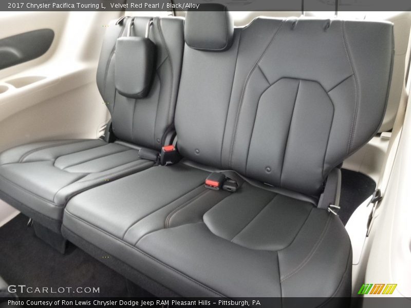 Velvet Red Pearl / Black/Alloy 2017 Chrysler Pacifica Touring L