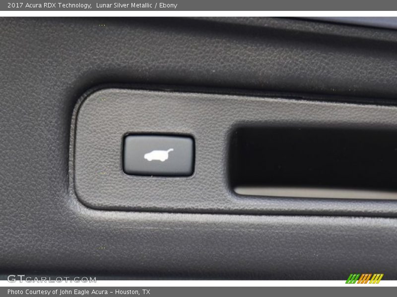 Lunar Silver Metallic / Ebony 2017 Acura RDX Technology