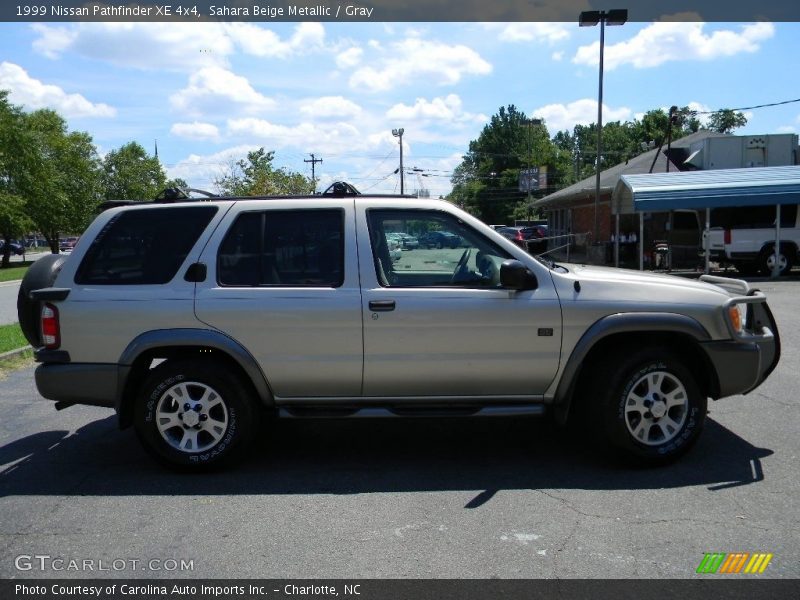 Sahara Beige Metallic / Gray 1999 Nissan Pathfinder XE 4x4