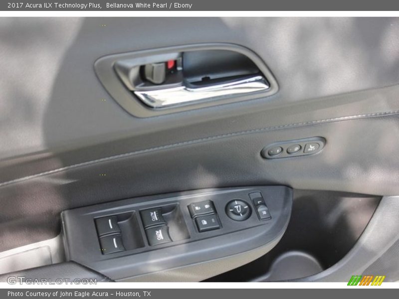 Bellanova White Pearl / Ebony 2017 Acura ILX Technology Plus