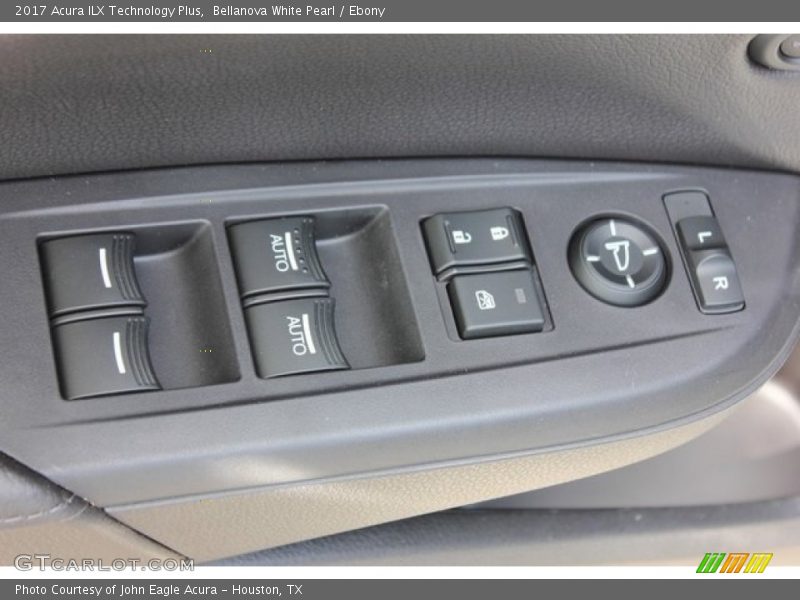 Bellanova White Pearl / Ebony 2017 Acura ILX Technology Plus