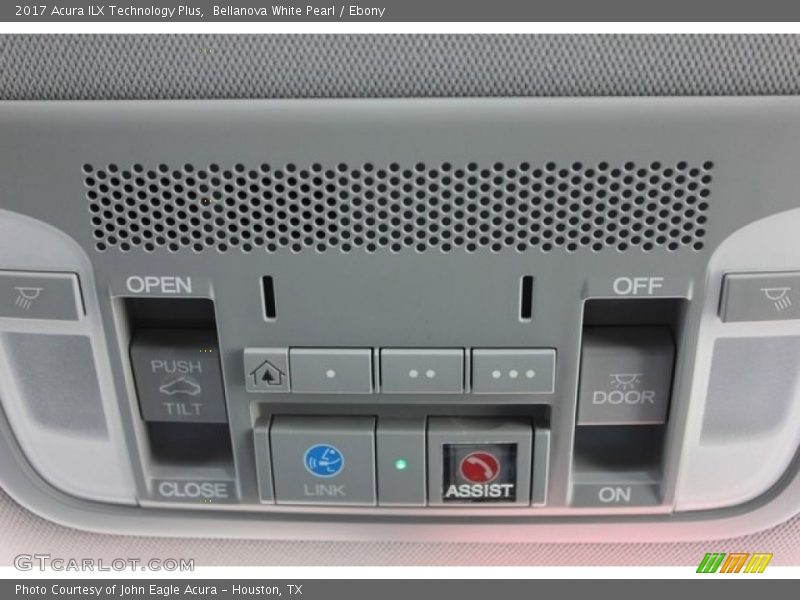 Bellanova White Pearl / Ebony 2017 Acura ILX Technology Plus
