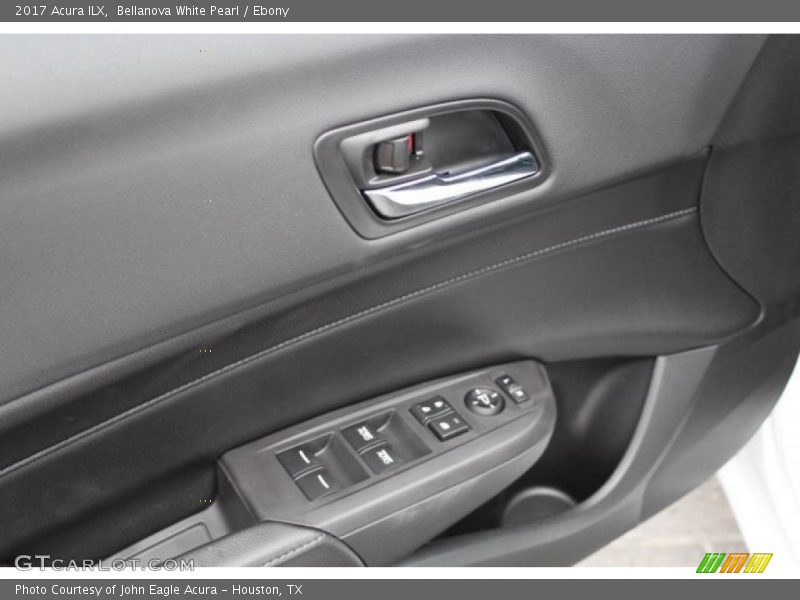 Bellanova White Pearl / Ebony 2017 Acura ILX