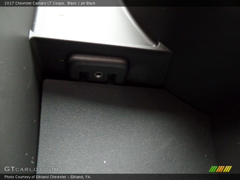 Black / Jet Black 2017 Chevrolet Camaro LT Coupe