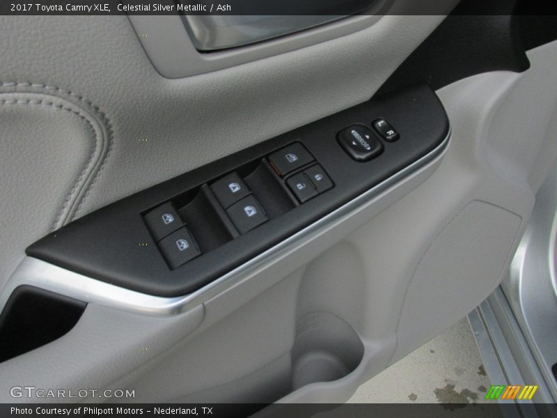 Celestial Silver Metallic / Ash 2017 Toyota Camry XLE