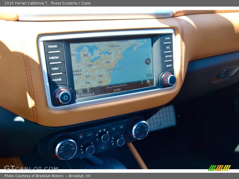 Navigation of 2015 California T