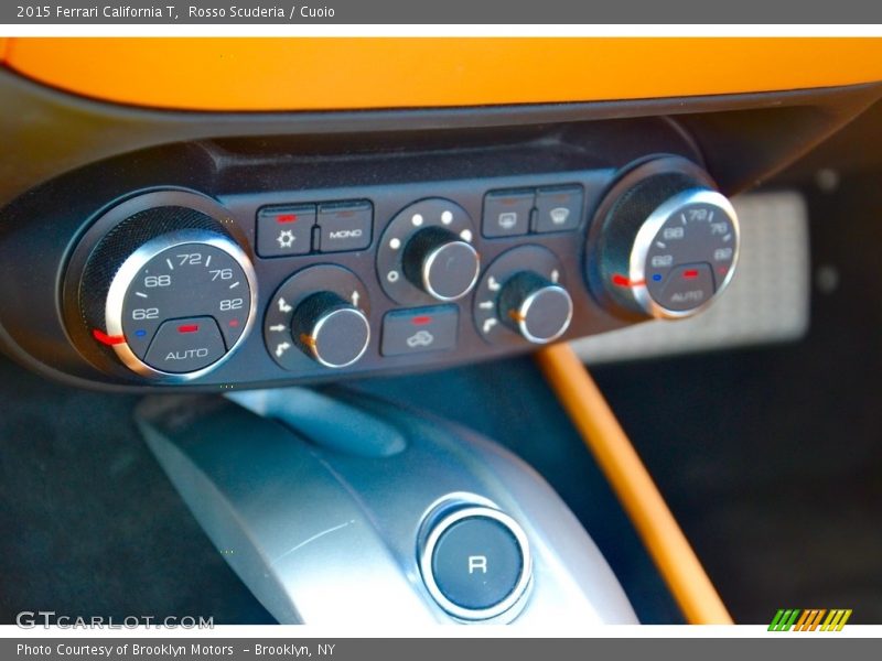 Rosso Scuderia / Cuoio 2015 Ferrari California T