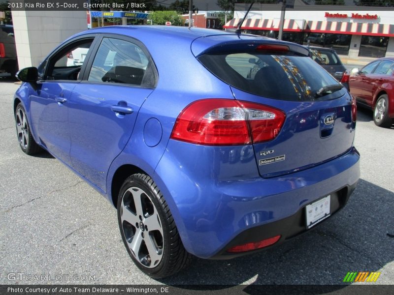 Electronic Blue / Black 2013 Kia Rio EX 5-Door