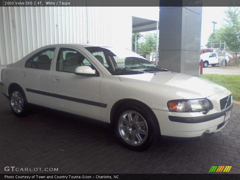 White / Taupe 2003 Volvo S60 2.4T