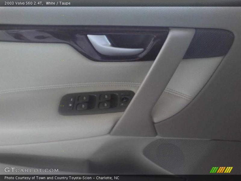 White / Taupe 2003 Volvo S60 2.4T