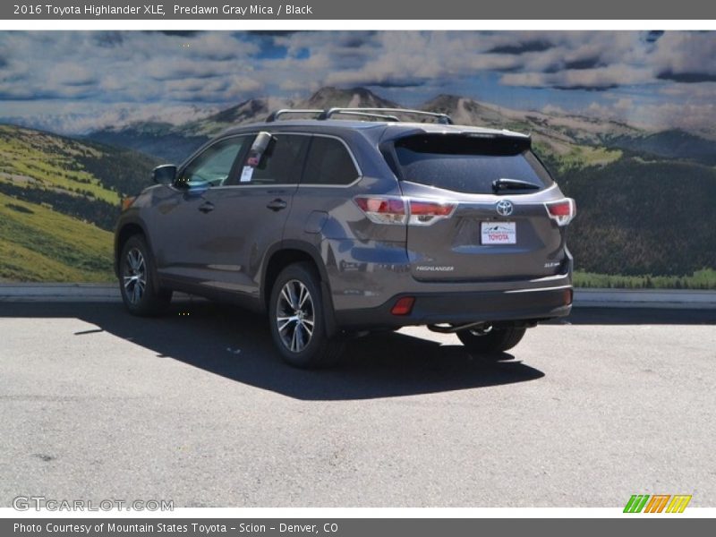 Predawn Gray Mica / Black 2016 Toyota Highlander XLE