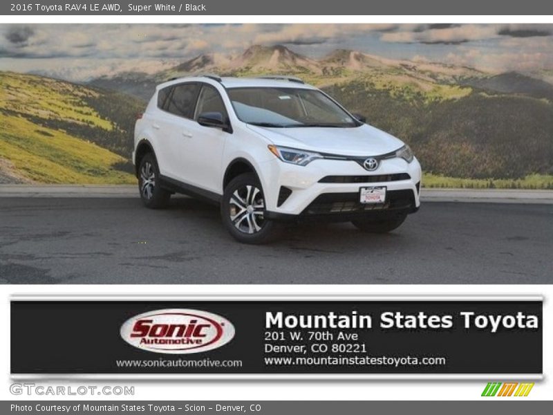 Super White / Black 2016 Toyota RAV4 LE AWD